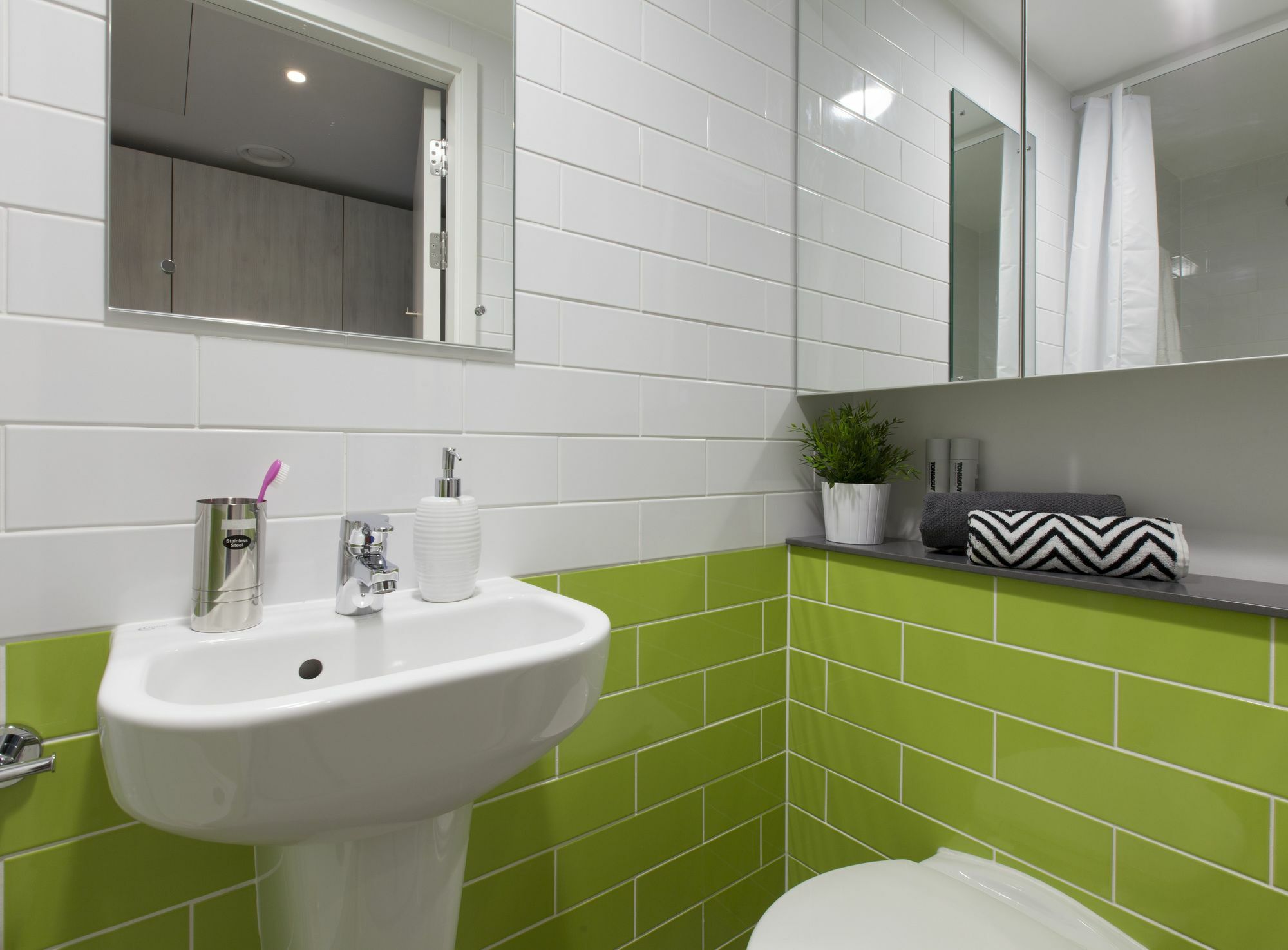 Pure Citystay Aldgate ロンドン エクステリア 写真